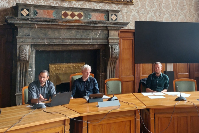 Pressekonferenz mit Dr. Guy Pe’er, (iDiV, UFZ), Jürgen Kasek (Grüne) und Dr. Jan Brunner (Arbeitsgemeinschaft bäuerliche Landwirtschaft e.V., Mitteldeutschland). Foto: Sabine Eicker