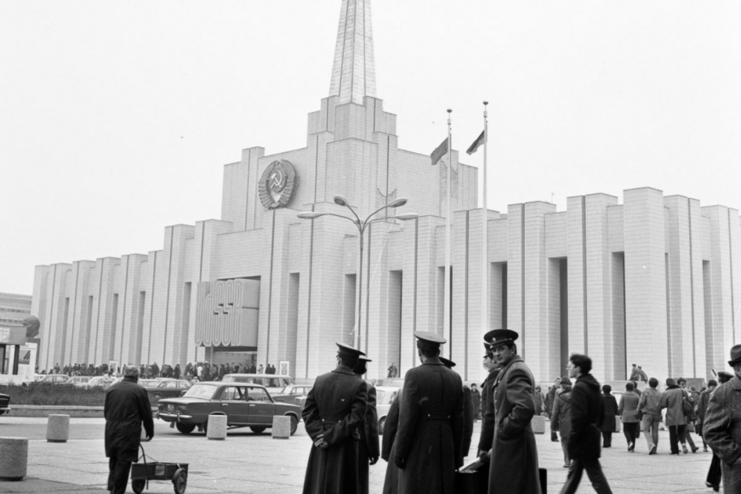 Sowjetischer Pavillon zur Leipziger Frühjahrsmesse 1982 © Stadtarchiv Leipzig, Foto: Dagmar Agsten