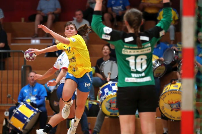 HCL-Neuzugang Alina Gaubatz traf im ersten Pflichtspiel für Leipzig gleich auf ihren Ex-Verein. Foto: Jan Kaefer