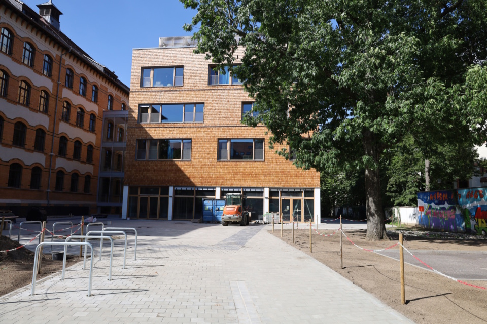 Nach Wasserschaden und neuem Anbau ApolloniavonWiedebachSchule