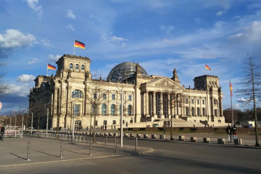 Der erste, vom Bundestag eingesetzte Bürgerrat hat seine Arbeit aufgenommen. Foto: Marina Constantinoiu/Pixabay