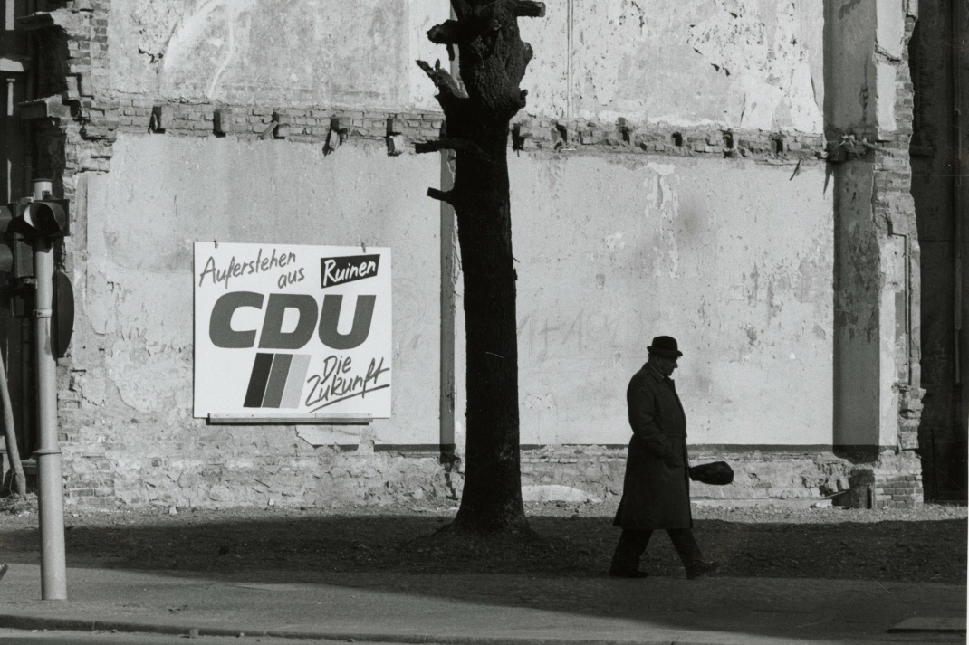 Langzeitbeobachtung Leipzig Gohlis 1989-2023, Kreuzung Georg-Schumann-Straße / Ecke Breitenfelder Straße, © PUNCTUM / Peter Franke