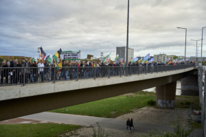 Rechte Demo und linke Gegendemo am 28.10.2023 in Dresden. Foto: Tom Richter