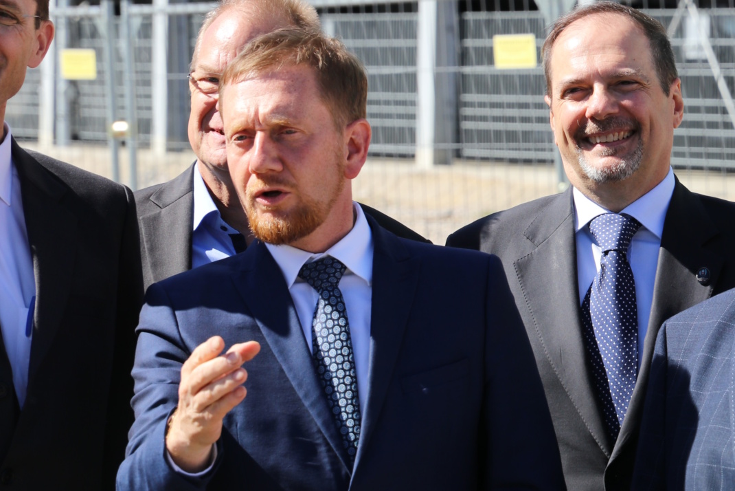 Sachsens Ministerpräsident Michael Kretschmer, hier bei einem Termin in Schkeuditz.