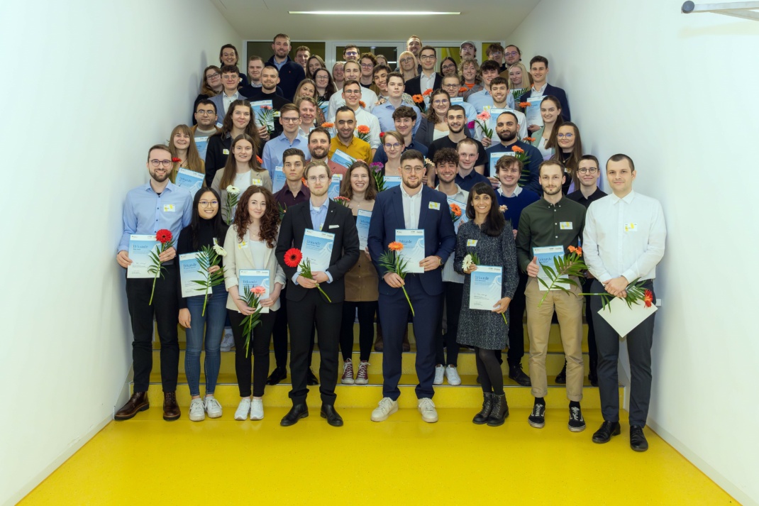 Die Stipendiatinnen und Stipendiaten 2023. Quelle: Swen Reichhold/HTWK