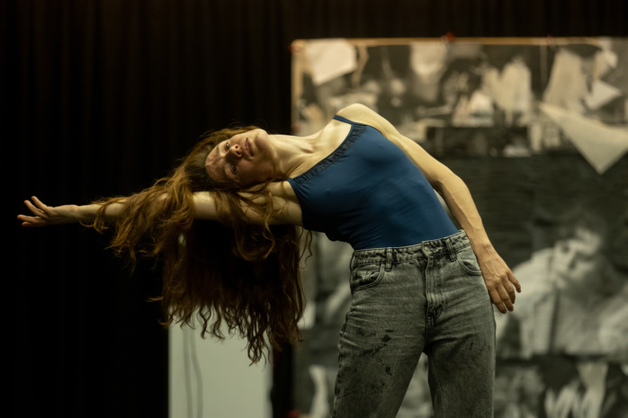 TO BE POSSESSED von Chara Kotsali. Foto: Pinelopi Gerasimou