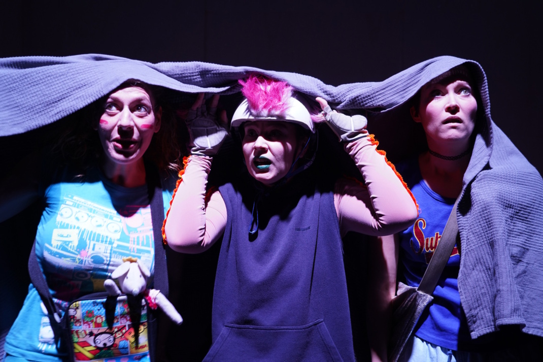 Weihnachtschaos im Kinderzimmer. Foto: Almut Haunstein