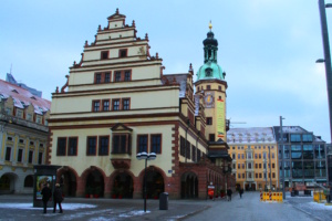 Altes Rathaus Leipzig, Seitenansicht von Norden her.