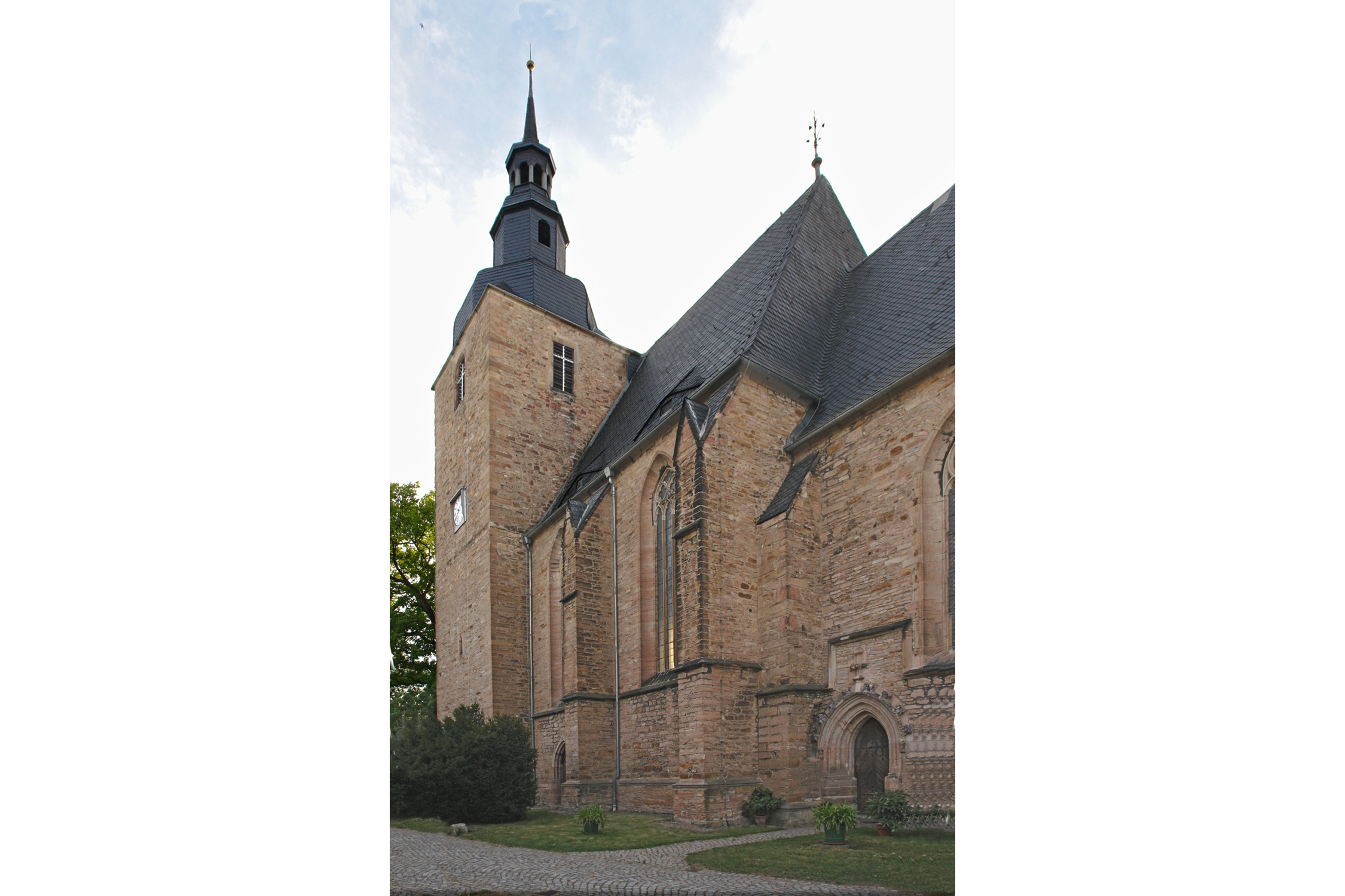 Stiftskirche Ebersdorf. Foto: CC BY-SA 3.0, https://commons.wikimedia.org/w/index.php?curid=138183685 