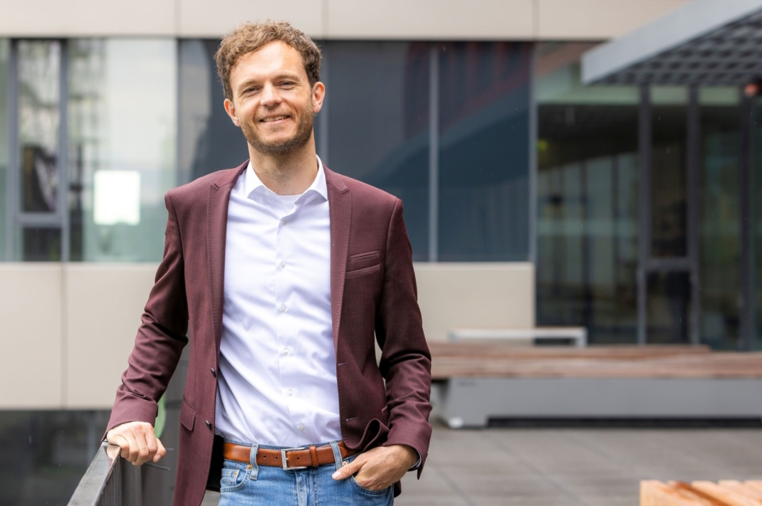 Portätaufnahme eines Mannes.