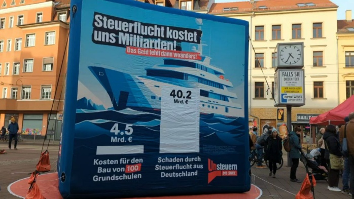 Am 18. März veranstaltete die Linek auf dem Lindenauer Markt ein Podium zu Klimagerechtigkeit. Foto: Yaro Allisat