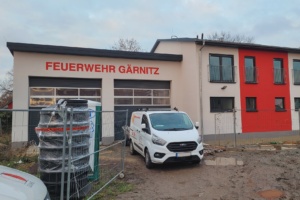 Ortsfeuerwehr Gärnitz vor der Fertigstellung des Außengeländes