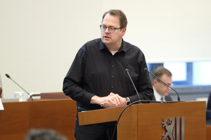 Sören Pellmann im Stadtrat.