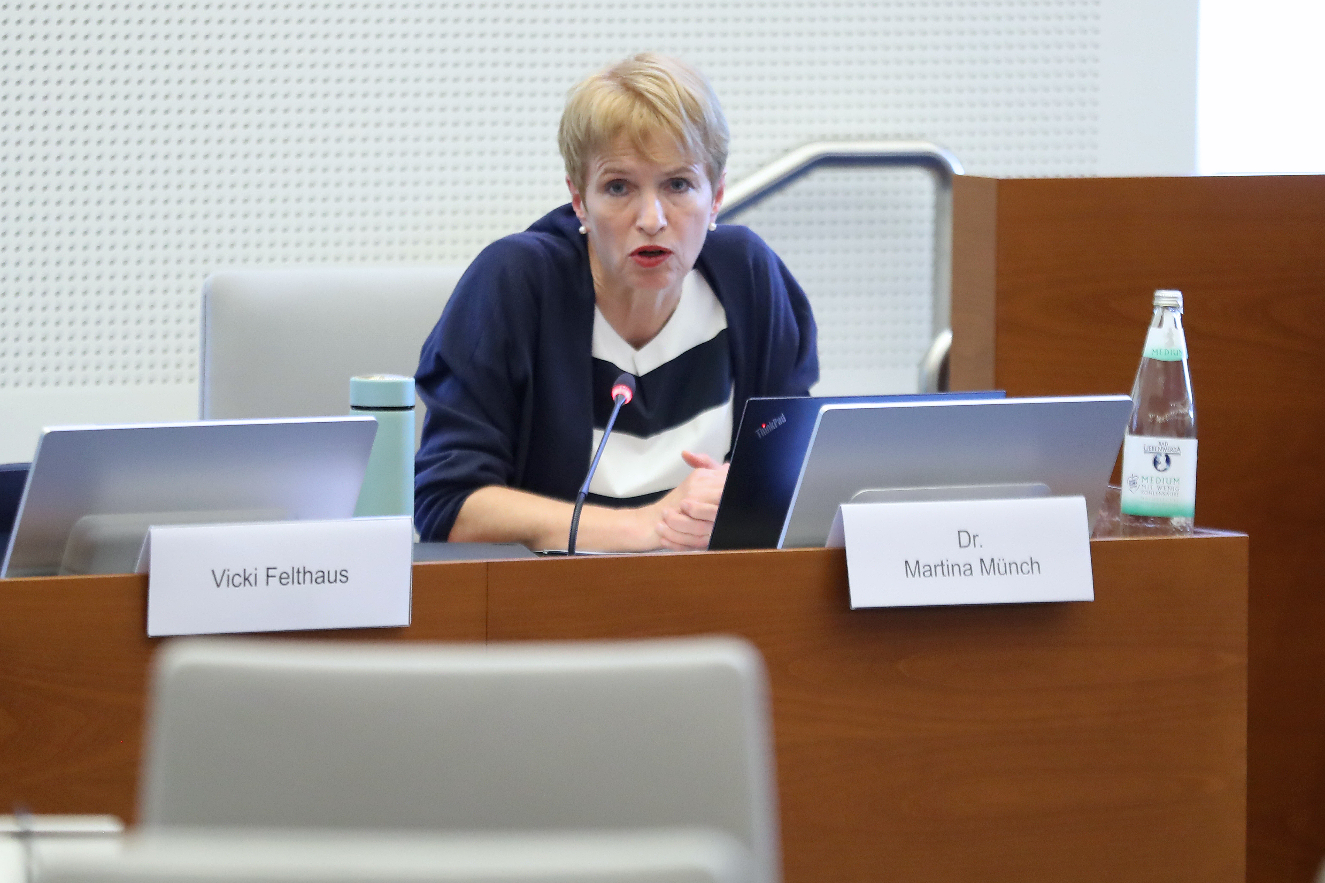Frau Martina Münch (Bürgermeisterin und Beigeordnete für Soziales, Gesundheit und Vielfalt) im Leipziger Stadtrat am 23.05.24. Foto: Jan Kaefer