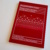 Buchcover in Rot.