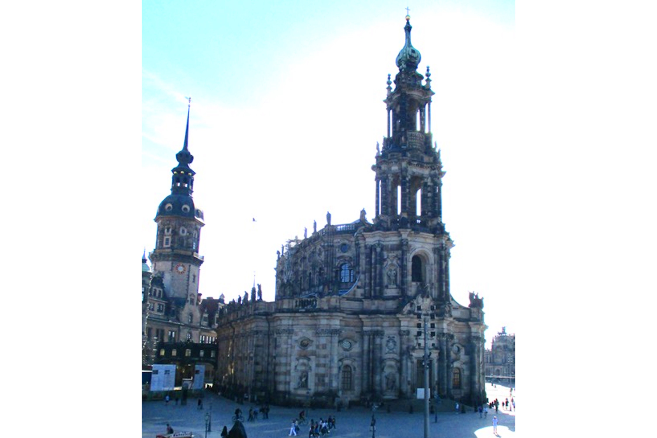 Hofkirche in Dresden, Beerdigungsort von König Friedrich August II. Foto: Martin Schmiedeberg