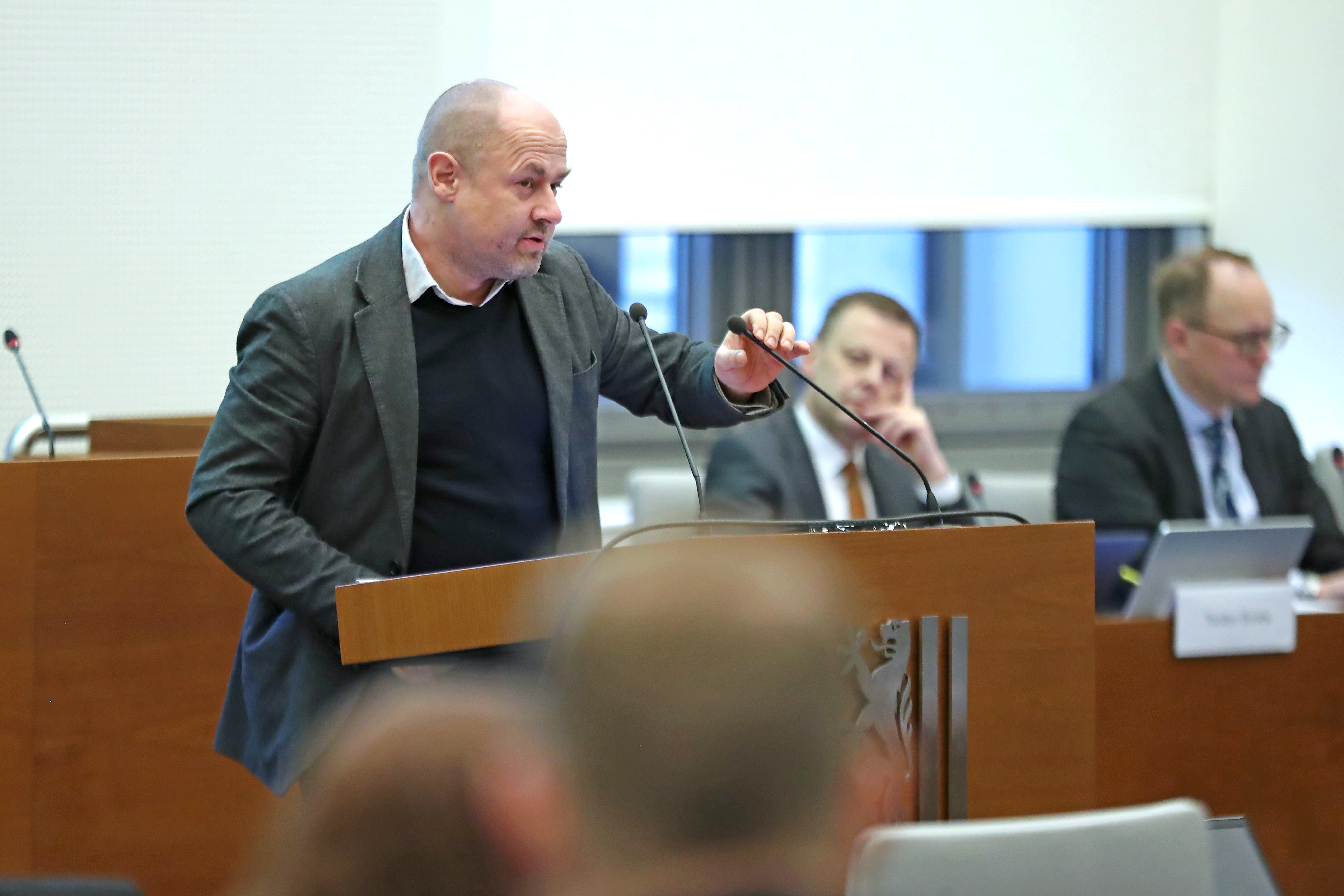 Herr Tobias Peter (Bündnis 90/Die Grünen) im Leipziger Stadtrat am 15.01.25. Foto: Jan Kaefer