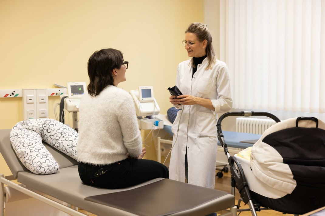Fokus Frauengesundheit: Neue Sprechstunde am UKL für Frauen nach Schwangerschaftserkrankungen schließt Lücke bei der Nachsorge für betroffene junge Mütter. Bild: UKL/Stefan Straube