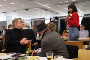 Patricia Serve stellt die neuen Titel aus dem Klett Kinderbuch Verlag vor. Foto: Ralf Julke