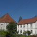 Rückansicht der Kirche Cunewalde (SchiDD, CC BY-SA 4.0, https://commons.wikimedia.org/w/index.php?curid=94381274)