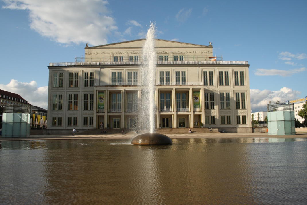 Opernhaus am Augustusplatz.