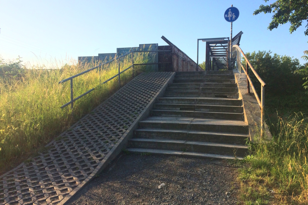 Die Lindenthaler Seite der Sesenheimer Brücke.