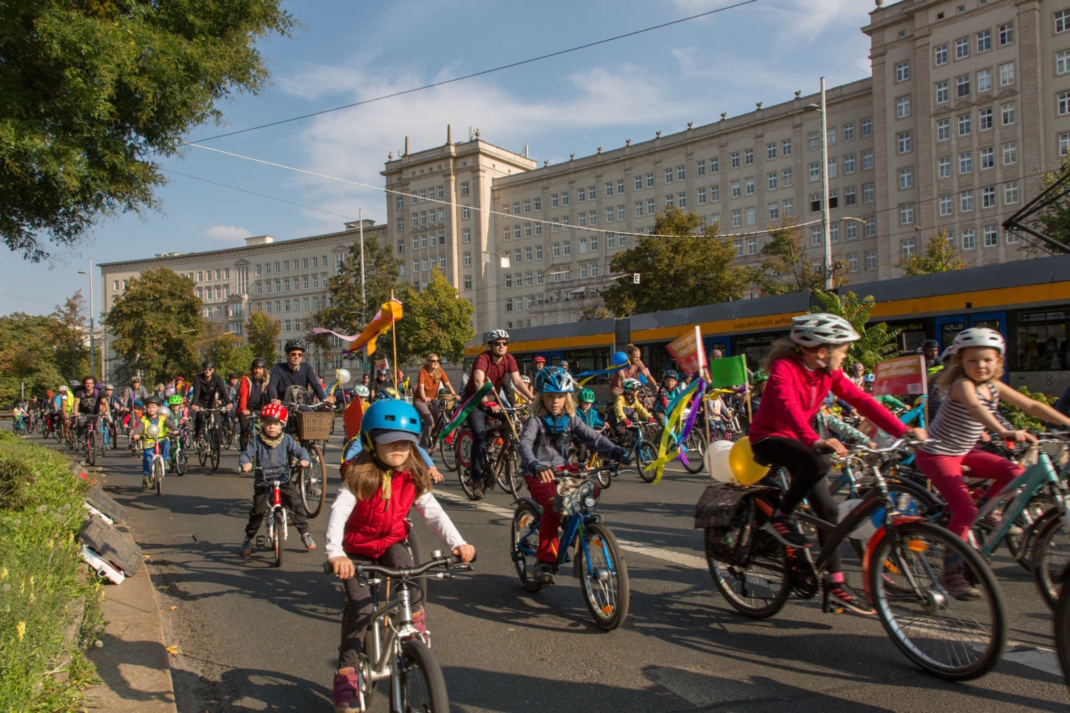 Die Kidical Mass am Rossplatz (Archivbild).