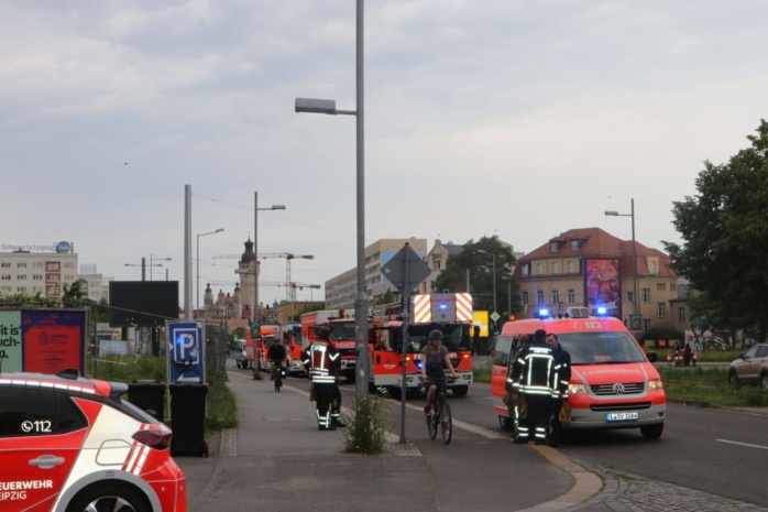 Feuerwehreinsatz wegen Brand am Dösener Weg. Foto: Lucas Böhme