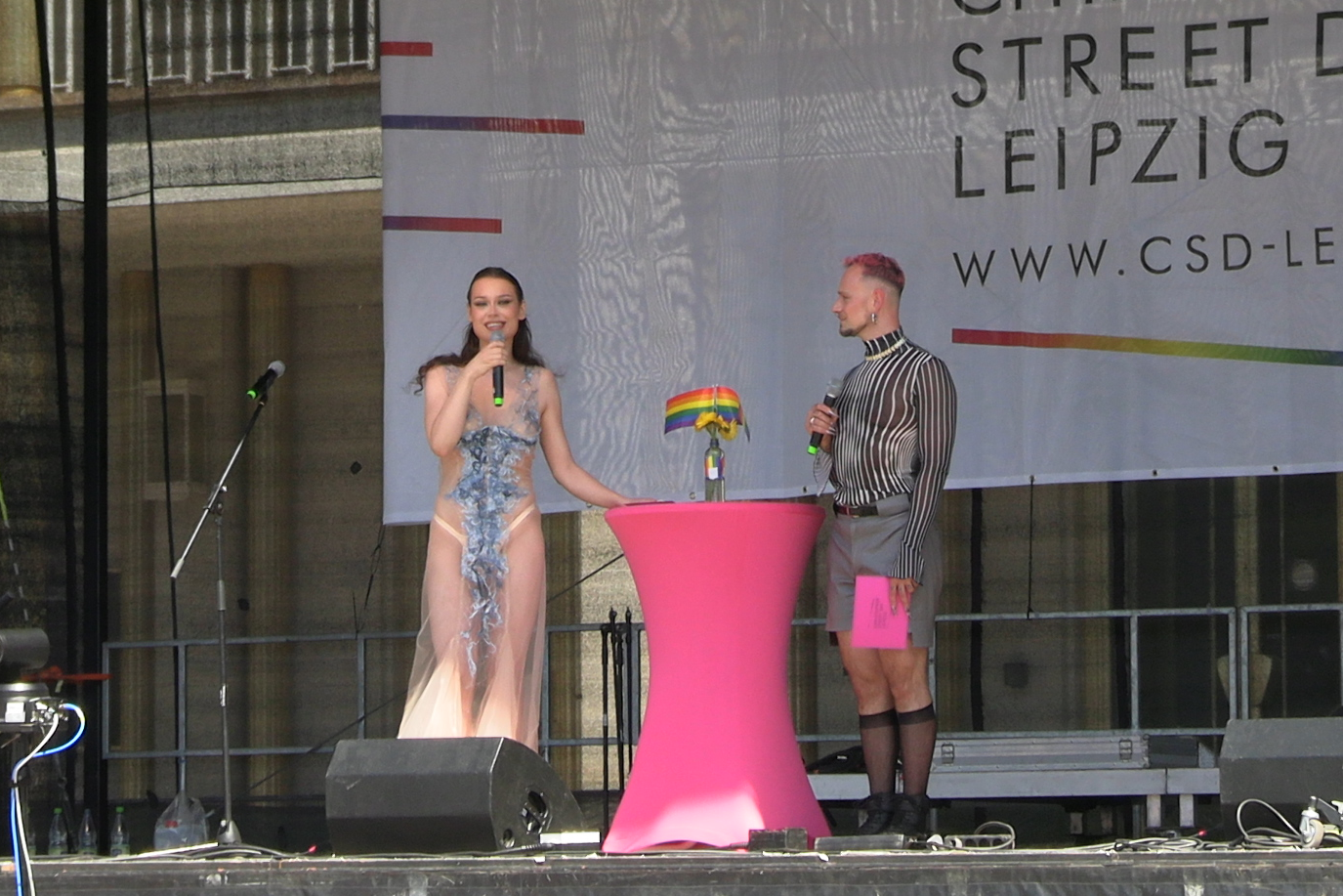 Moderatorenteam Lili und Oliver