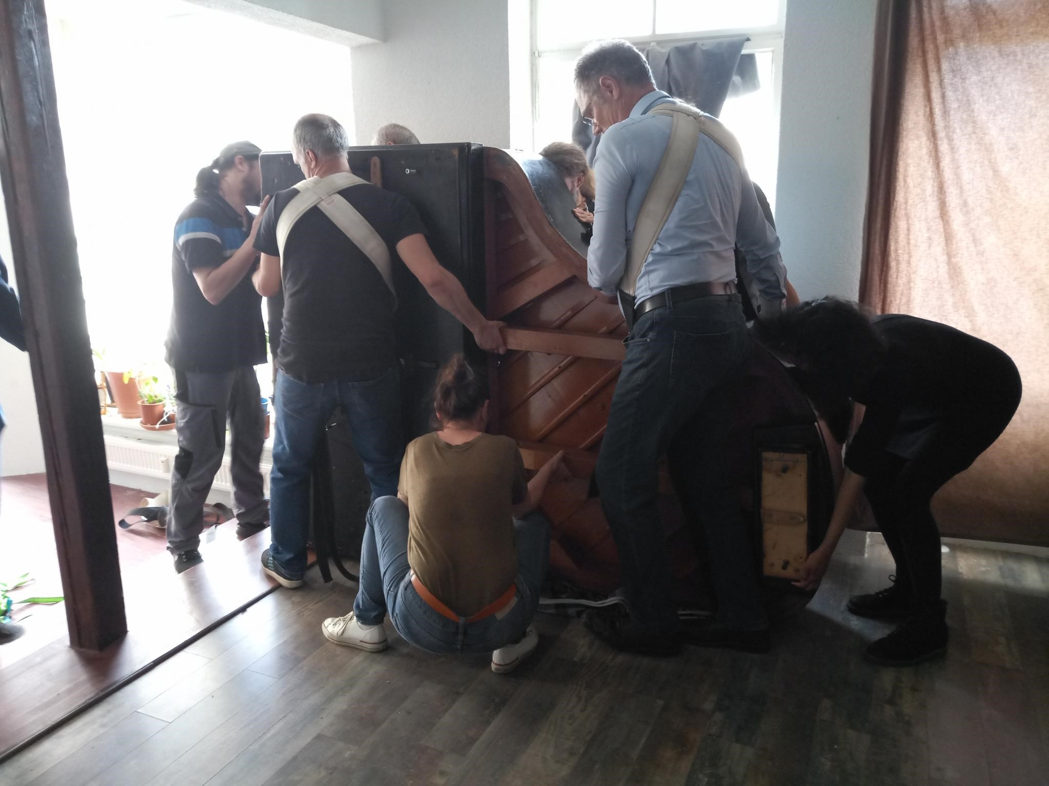 Probeverladung Konzertflügel