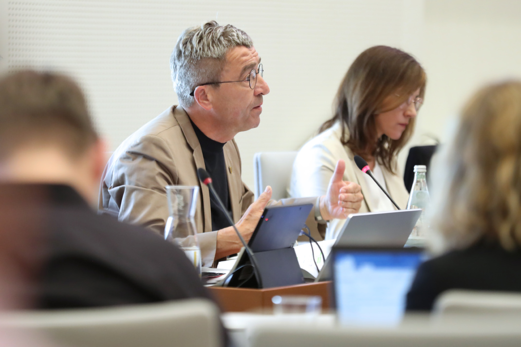 Thomas Dienberg in der Ratsversammlung.