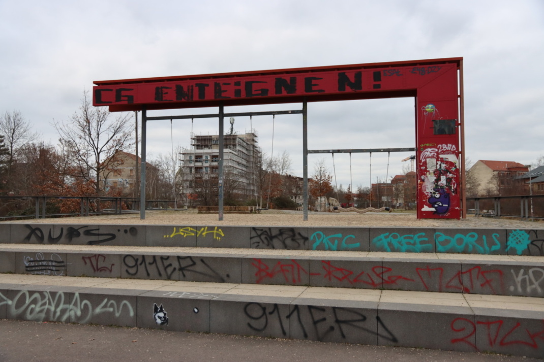 Schaukel am Bürgerbahnhof Plagwitz. Foto: Sabine Eicker