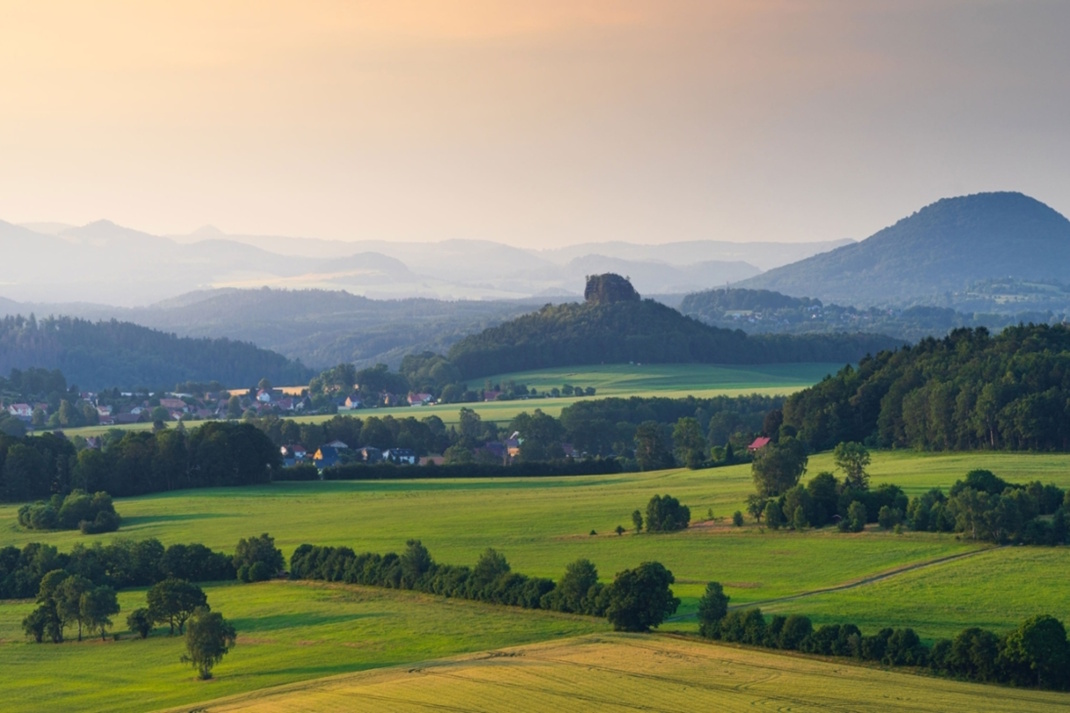 Ausblick vom Wolfsberg zum Zirkelstein, Foto: Philipp Zieger