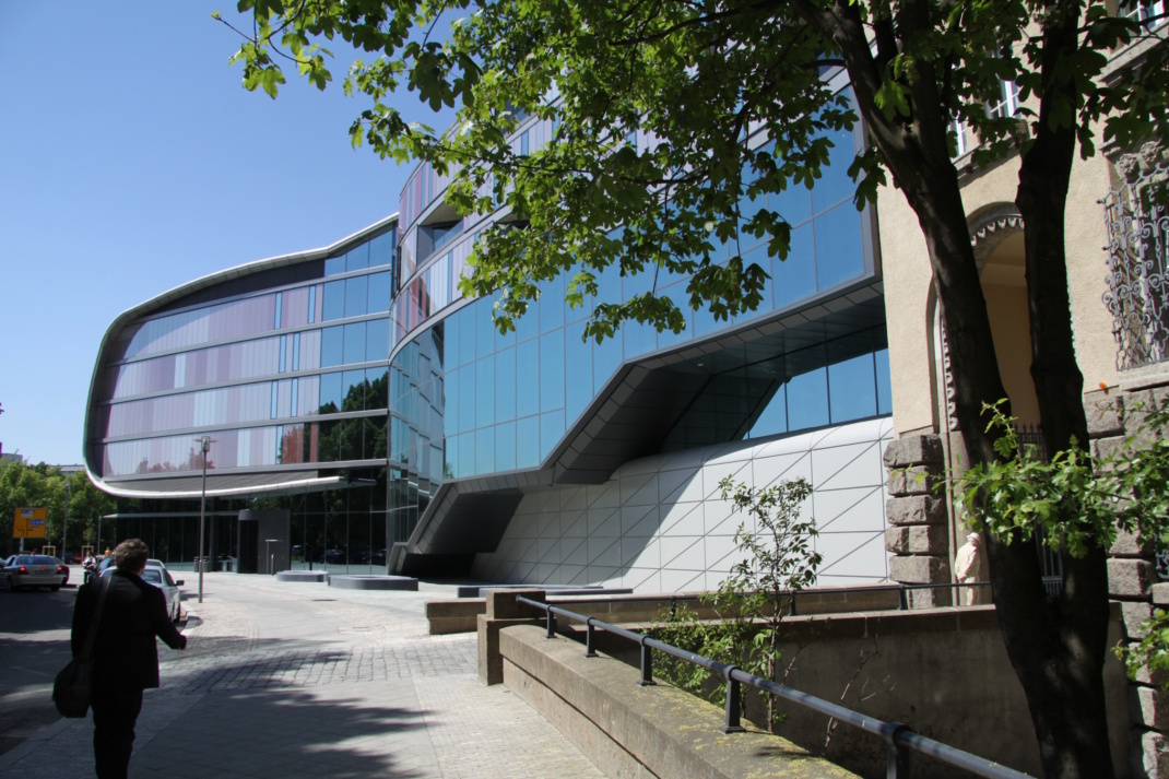 Der BookTalkWalk startet an der Deutschen Nationalbibliothek. Foto: DNB