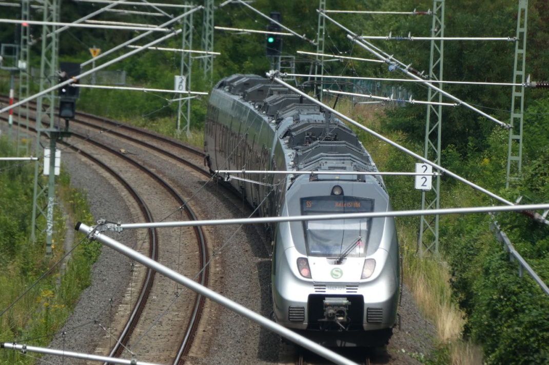 S-Bahn unterwegs in Leipzig.