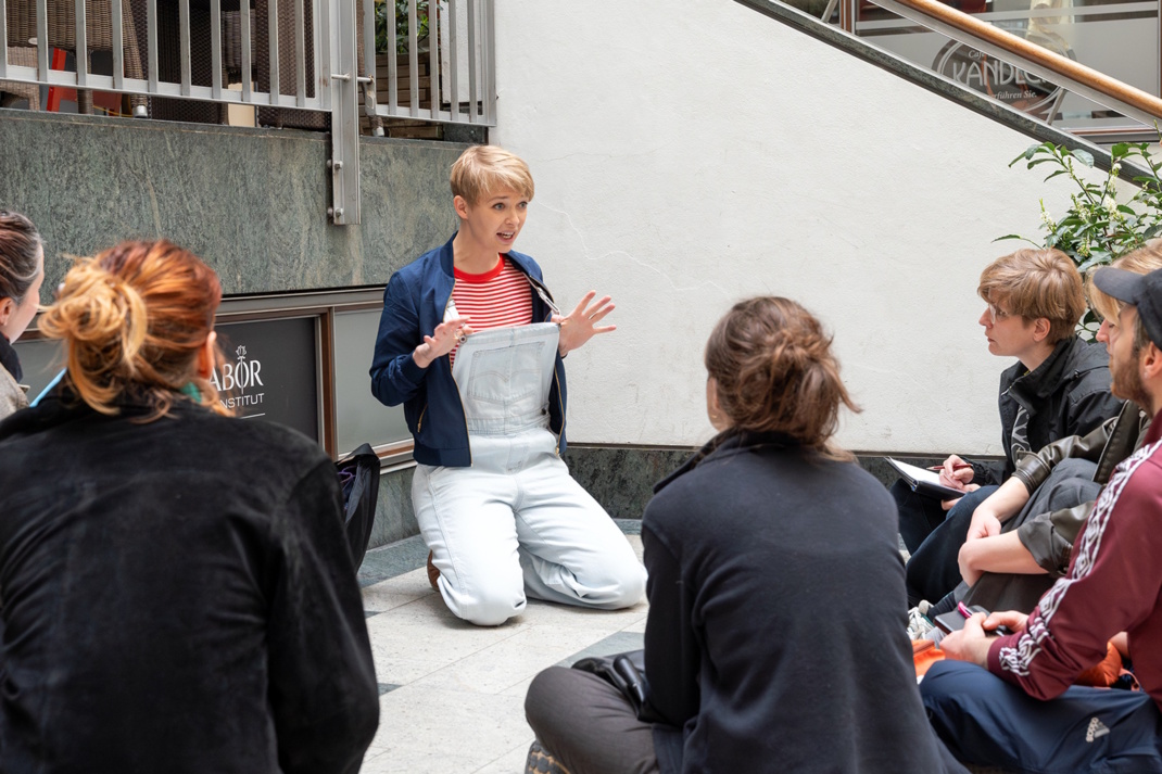 Stadtrundgang "Fritzi war dabei" mit Anke Stoppa. Foto: TdJW