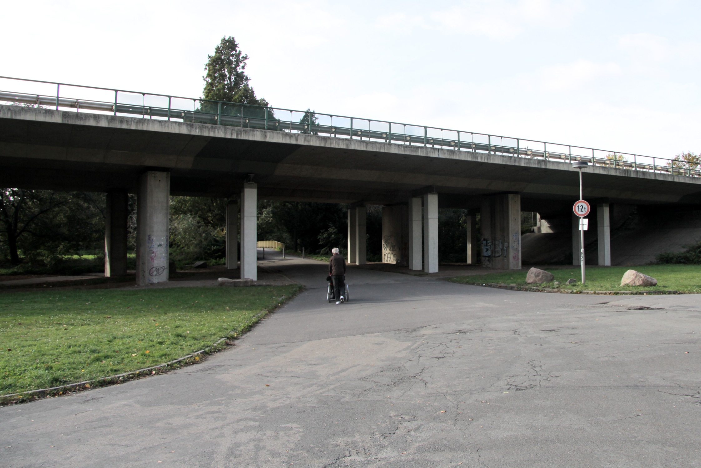 Agra-Br-cke-bei-Markkleeberg-Verkehrseinschr-nkungen-seit-14-November-Zukunft-voller-Fragezeichen