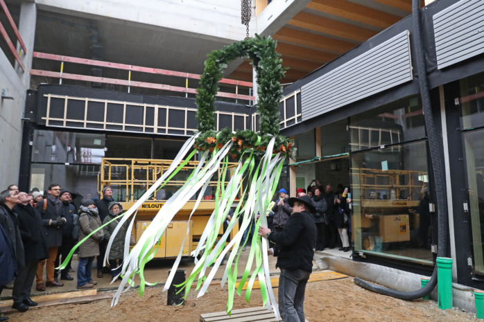 Donnerstag-der-20-November-2025-Richtfest-f-r-Global-Hub-Leipzig-und-Prozessbeginn-gegen-mutma-lichen-IS-Attent-ter