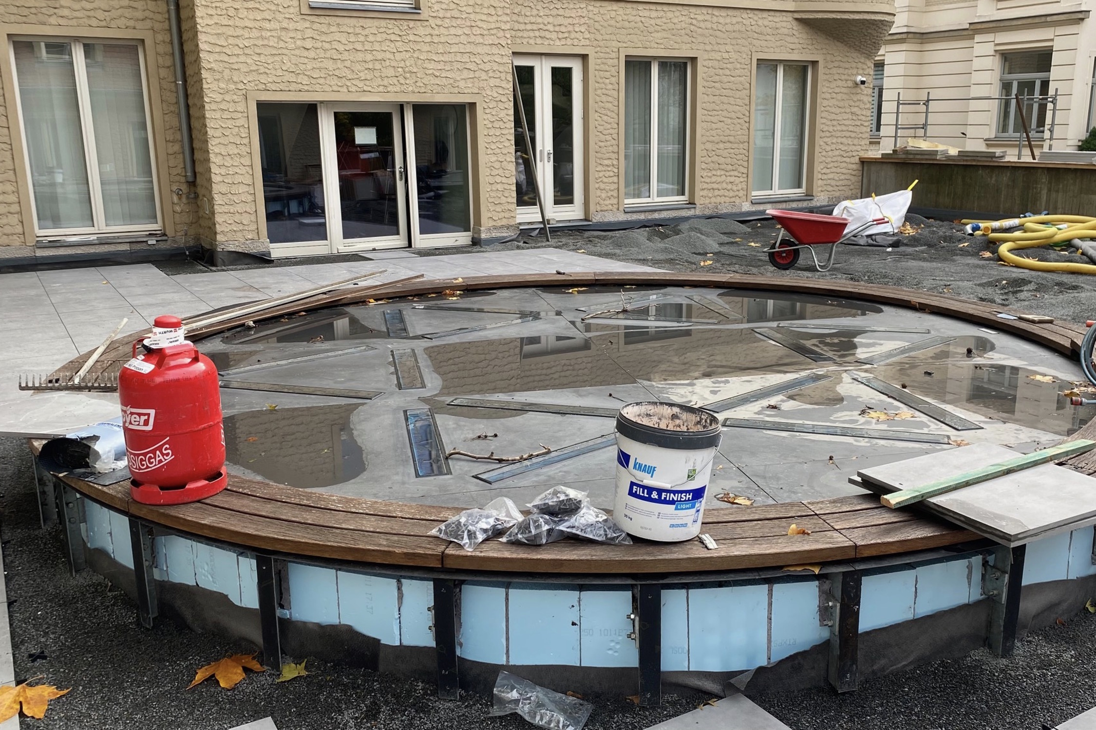 Dachterrasse-des-Leipziger-Ariowitsch-Hauses-gerettet-Crowdfunding-Aktion-brachte-37-000-Euro