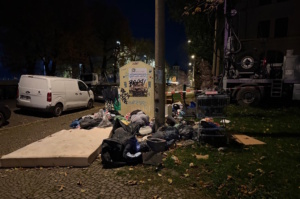 Müllansammlung in der Rietschelstraße.