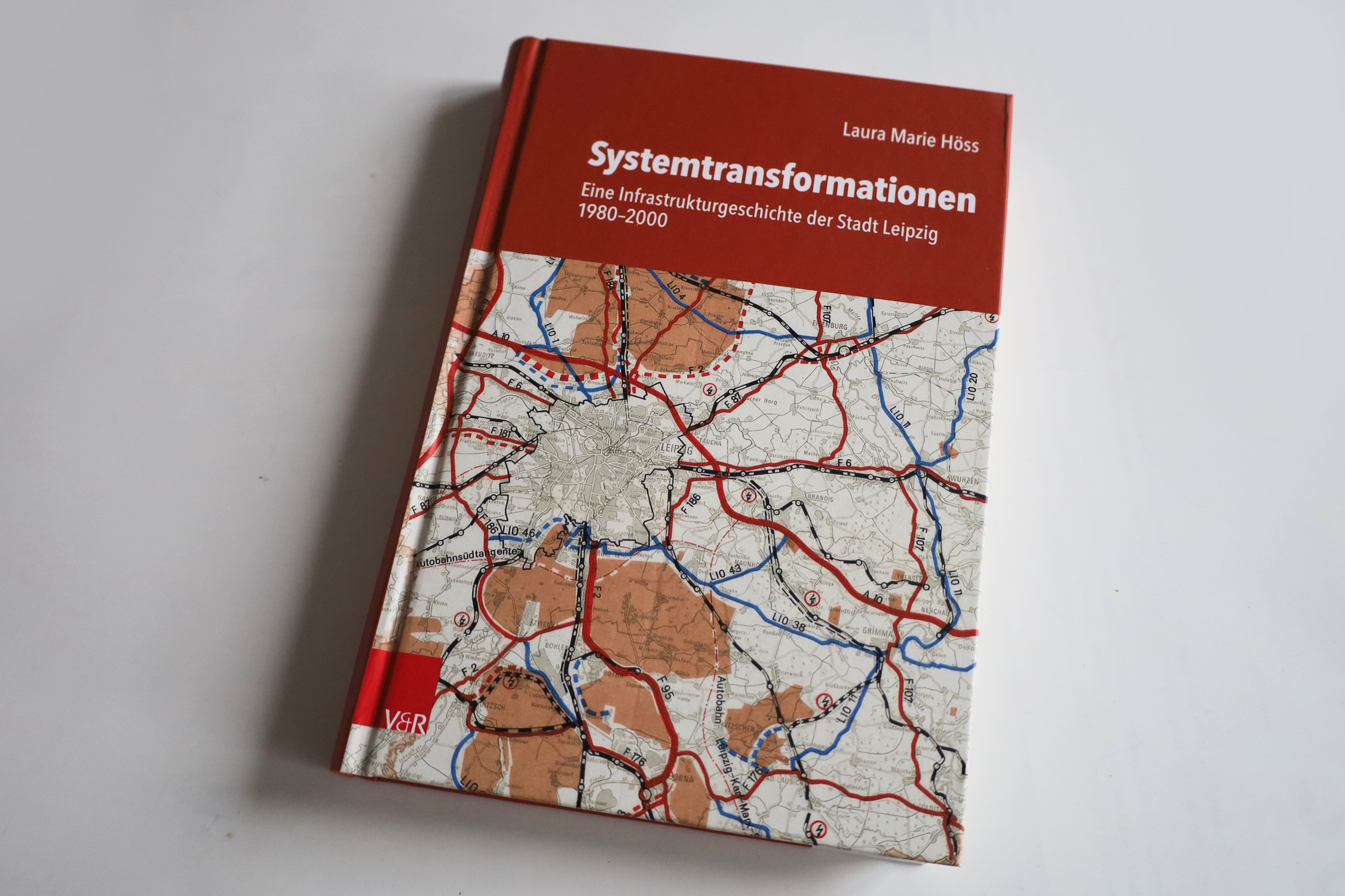 Systemtransformationen-Wie-die-Infrastrukturen-in-Leipzig-zwischen-1980-und-2000-komplett-umgebaut-wurden