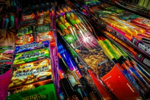 Auswahl an Feuerwerksartikeln im Handel © Landesdirektion Sachsen