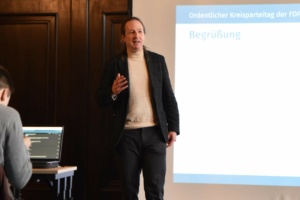 Dr. Alexander Gunkel.