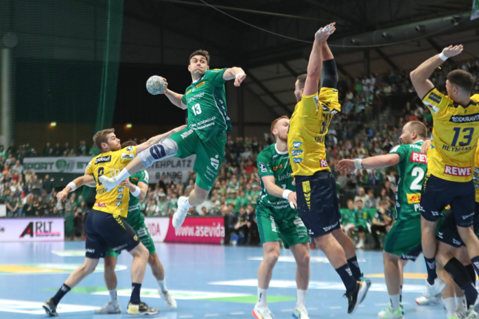 Das-Wochenende-27-28-Dezember-2025-Sprengstoff-Fund-Gefl-chteten-Beratung-und-Handball-Niederlage