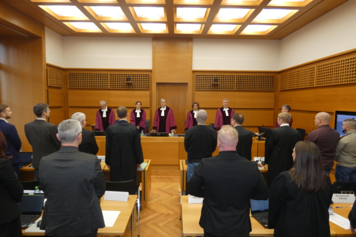 Rechtsextreme-Hammerskins-Bundesrichter-in-Leipzig-befassen-sich-mit-Klagen-gegen-Verbot-von-2023