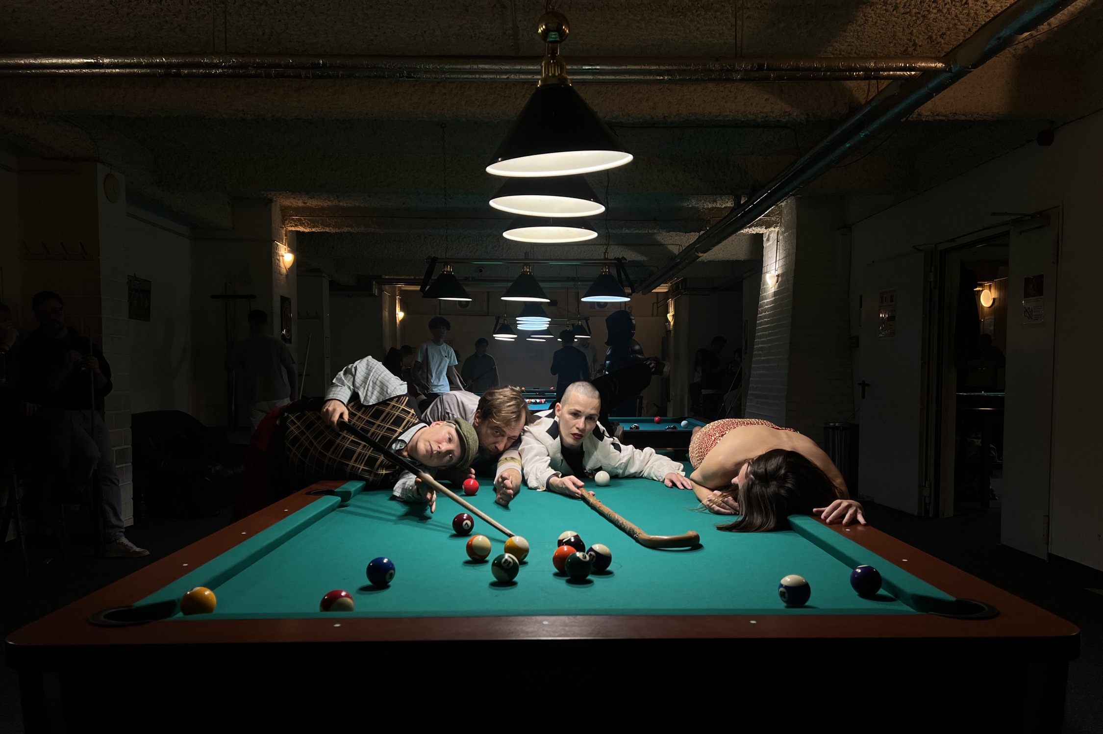 Premiere-am-17-Dezember-in-der-Residenz-in-der-Spinnerei-Gut-Gemacht-