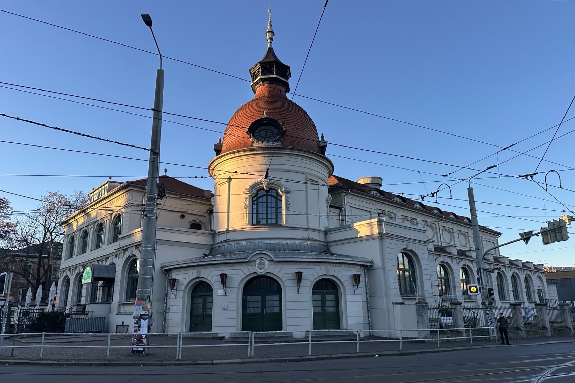 Felsenkeller-Safespace-im-Herzen-der-Bestie