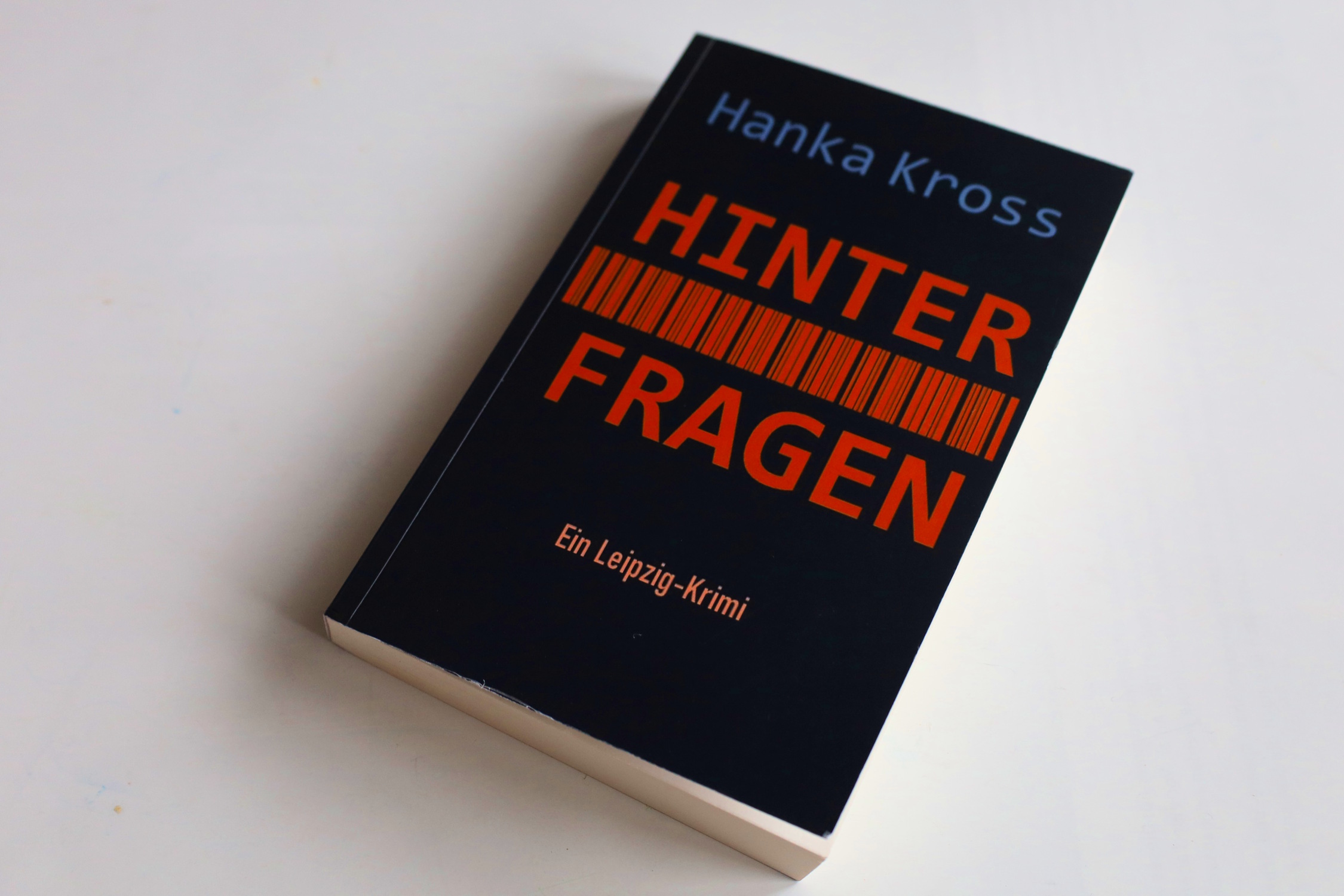 Hinter-Fragen-Mit-Janne-Thomanek-geht-eine-neue-Leipziger-Ermittlerin-an-den-Start