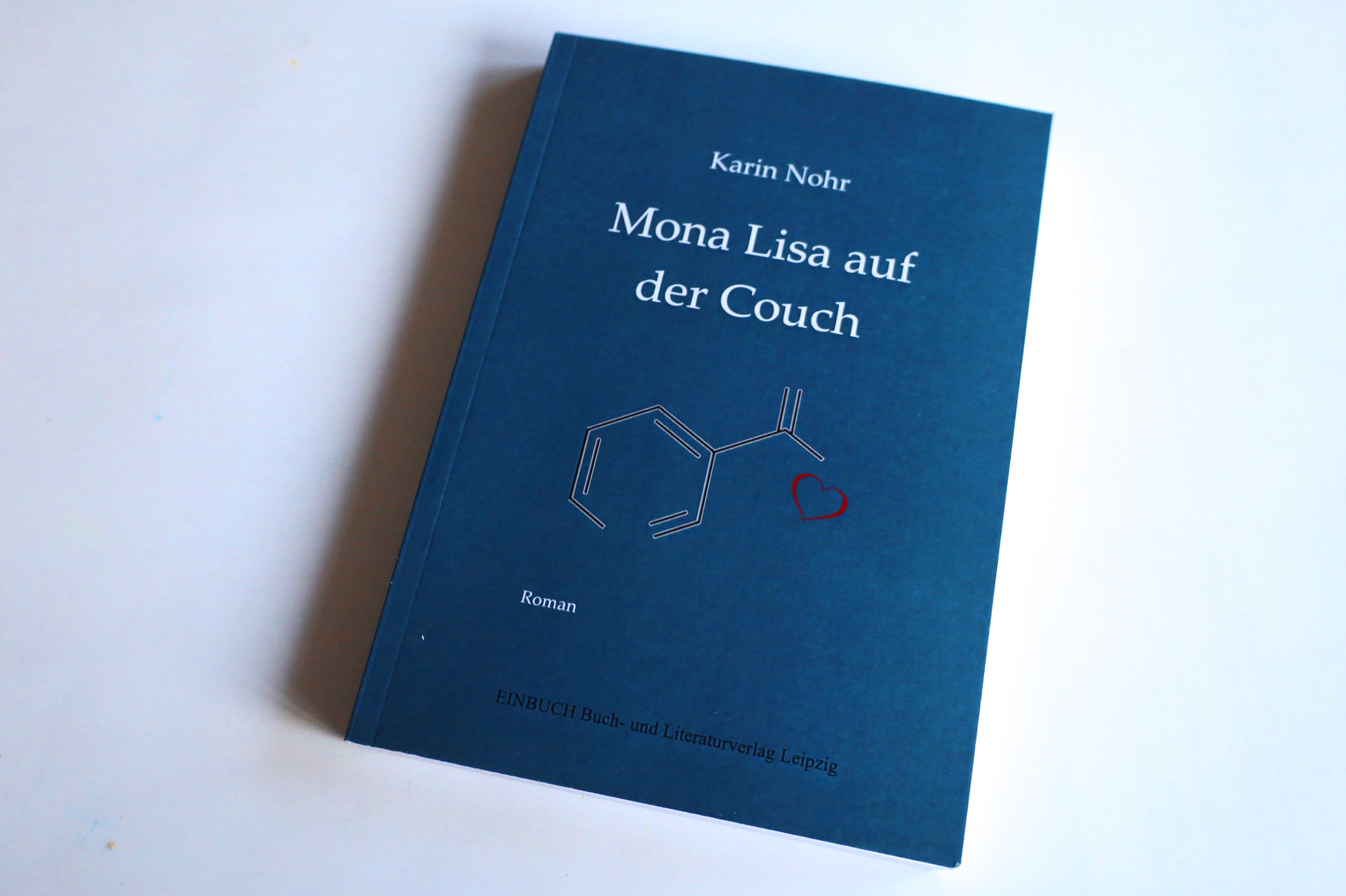 Mona-Lisa-auf-der-Couch-Ein-analytischer-Roman-ber-das-was-Liebe-eigentlich-nicht-ist
