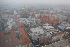 Blick über die Dächer der Leipziger Innenstadt. Foto: Ralf Julke